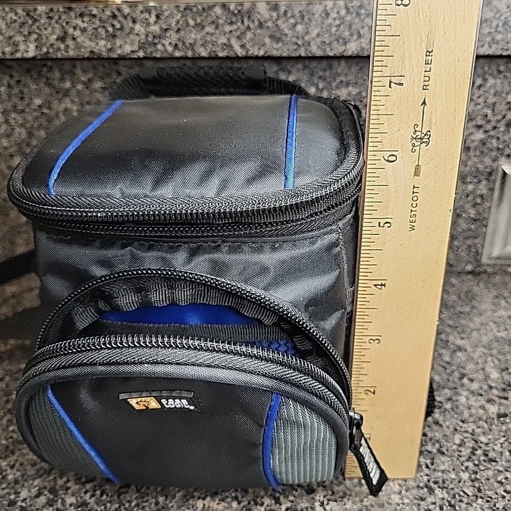 Case Logic Camera Case‎ 4 x 6 Black with Strap EUC